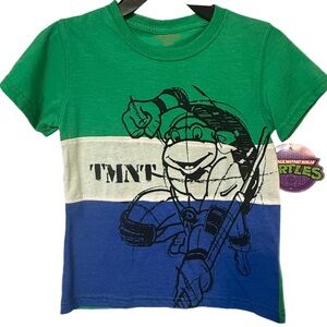 NWT! TMNT Color block classic Tshirt -boys 5T